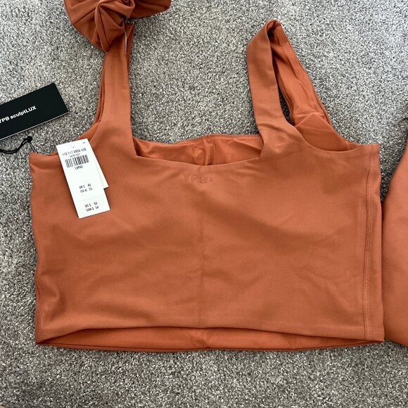 Abercrombie YPB Orange Set - Picture 3 of 3